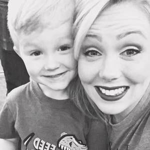 Meet your Posher, Jillian